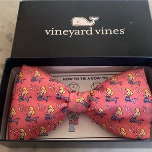 Men's Designer Vineyard Vines 100% Silk Metmaid Bow Tie Bowtie New Original Box